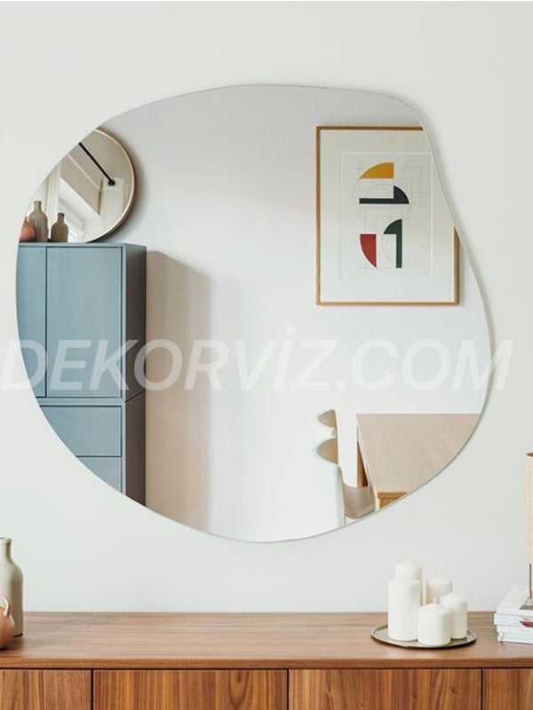 Özel Kesim Dekoratif Duvar Aynası – Geniş Yansıtma Yüzeyli Modern Model